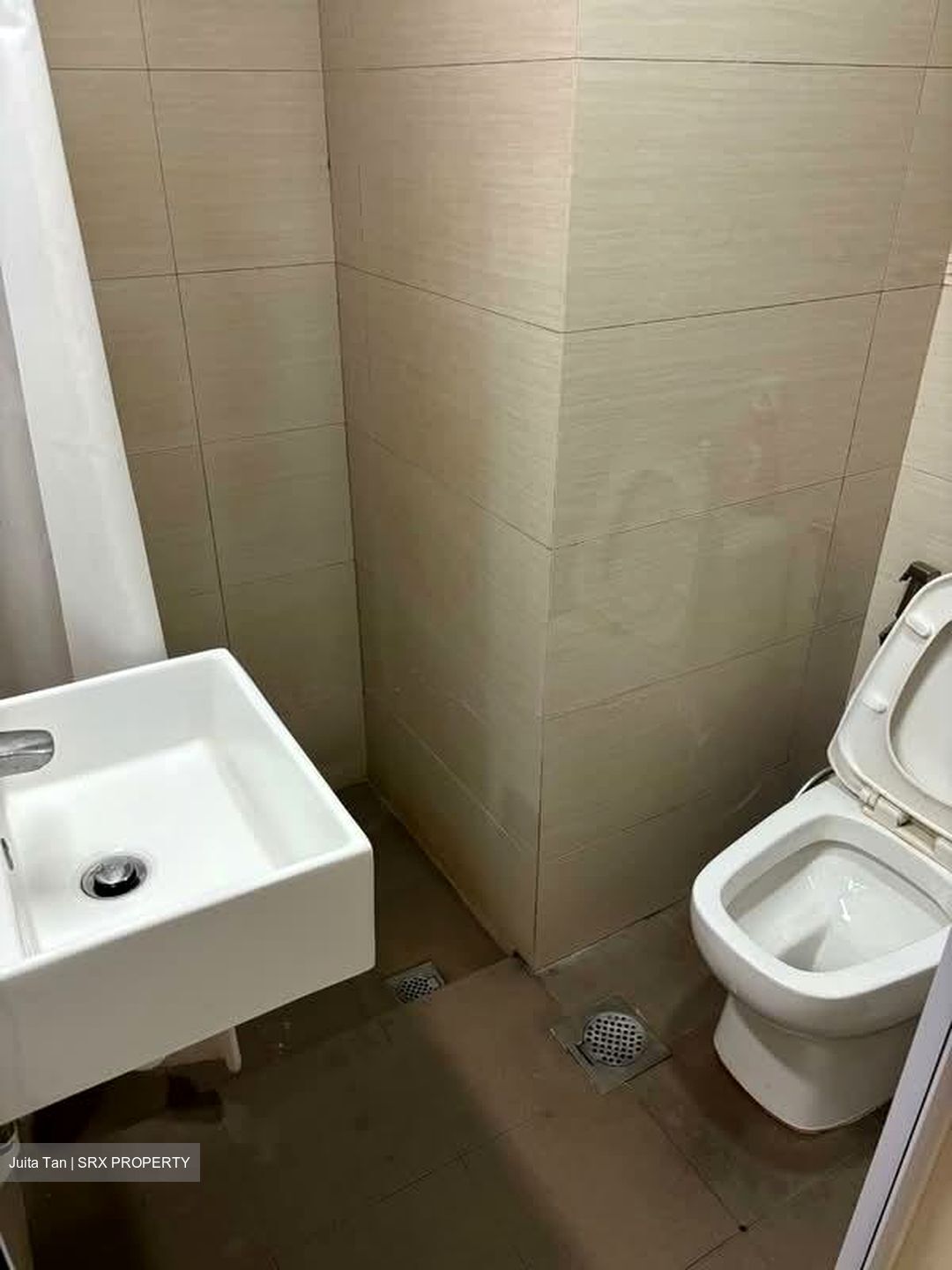 International Plaza (D2), Apartment #527620621